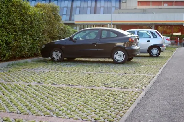 car parking on permeable paver