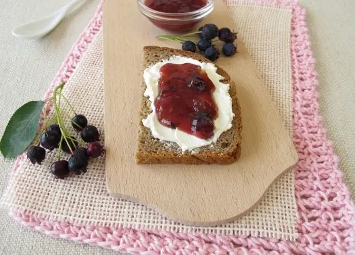 Bread with juneberry jam for breakfast
